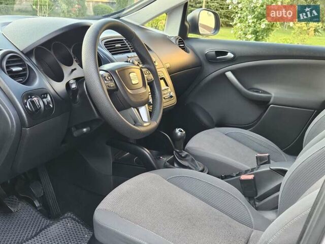 Сірий Сеат Altea, об'ємом двигуна 1.6 л та пробігом 217 тис. км за 6699 $, фото 50 на Automoto.ua