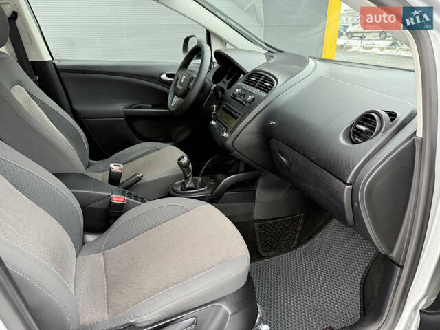 Серый Сеат Алтеа, объемом двигателя 1.6 л и пробегом 218 тыс. км за 7350 $, фото 27 на Automoto.ua