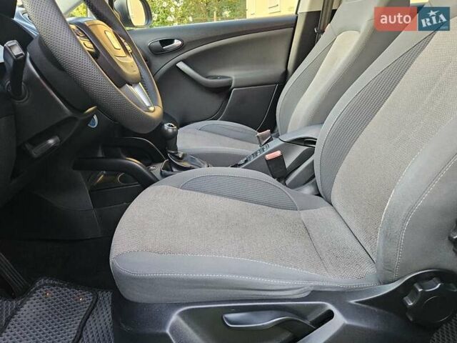 Сірий Сеат Altea, об'ємом двигуна 1.6 л та пробігом 217 тис. км за 6699 $, фото 64 на Automoto.ua