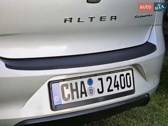 Сірий Сеат Altea, об'ємом двигуна 1.6 л та пробігом 217 тис. км за 6699 $, фото 30 на Automoto.ua