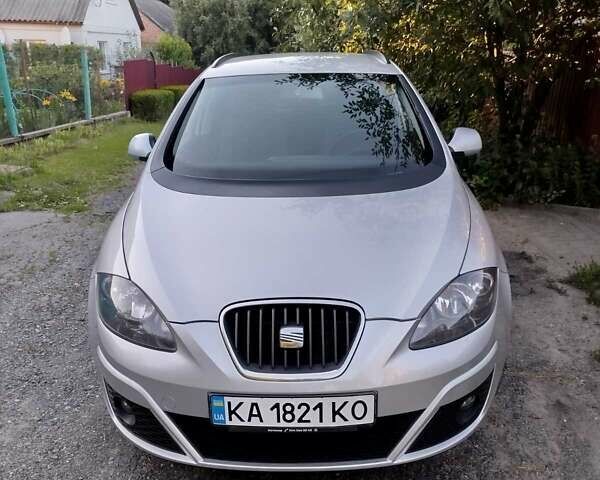 Серый Сеат Алтеа, объемом двигателя 0 л и пробегом 190 тыс. км за 8999 $, фото 4 на Automoto.ua
