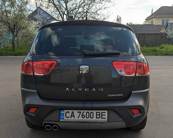 Сірий Сеат Altea, об'ємом двигуна 2 л та пробігом 269 тис. км за 7900 $, фото 5 на Automoto.ua