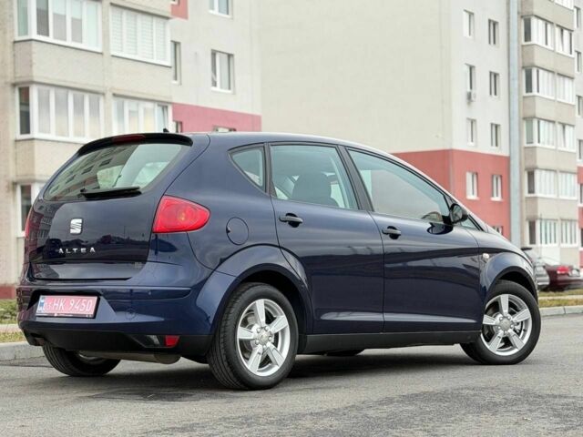 Синий Сеат Алтеа, объемом двигателя 1.6 л и пробегом 223 тыс. км за 5700 $, фото 2 на Automoto.ua