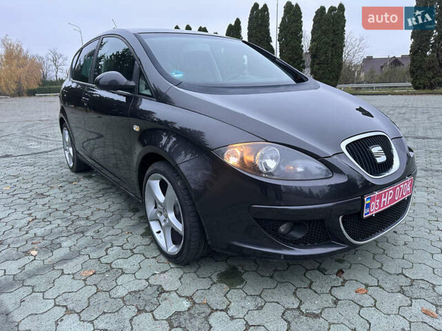 Синий Сеат Алтеа, объемом двигателя 1.6 л и пробегом 262 тыс. км за 5997 $, фото 14 на Automoto.ua