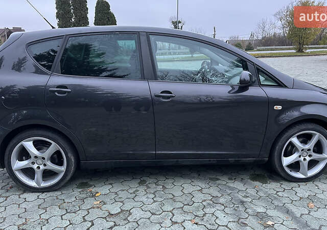 Синий Сеат Алтеа, объемом двигателя 1.6 л и пробегом 262 тыс. км за 5997 $, фото 11 на Automoto.ua