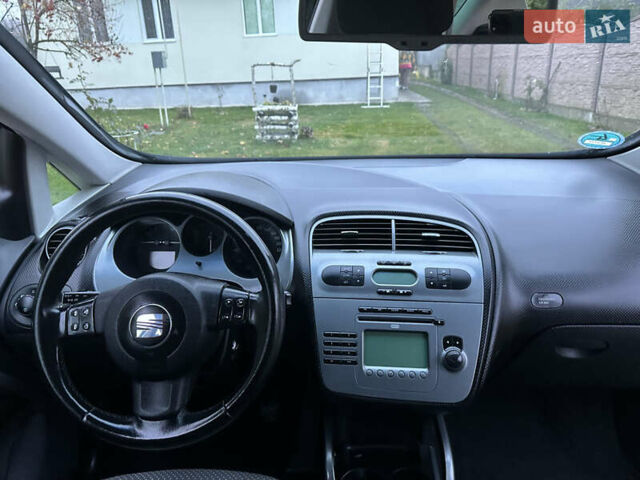 Синий Сеат Алтеа, объемом двигателя 1.6 л и пробегом 262 тыс. км за 5997 $, фото 25 на Automoto.ua