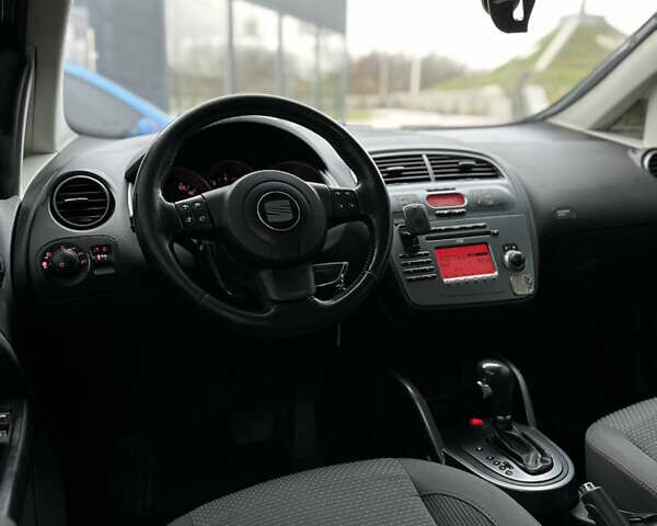 Синий Сеат Алтеа, объемом двигателя 1.9 л и пробегом 227 тыс. км за 5350 $, фото 25 на Automoto.ua