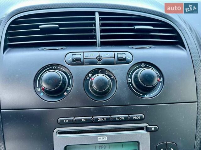 Синий Сеат Алтеа, объемом двигателя 1.6 л и пробегом 222 тыс. км за 6500 $, фото 11 на Automoto.ua