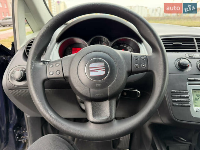 Синий Сеат Алтеа, объемом двигателя 1.6 л и пробегом 223 тыс. км за 6777 $, фото 45 на Automoto.ua