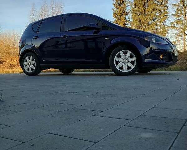 Синий Сеат Алтеа, объемом двигателя 1.9 л и пробегом 228 тыс. км за 5750 $, фото 15 на Automoto.ua