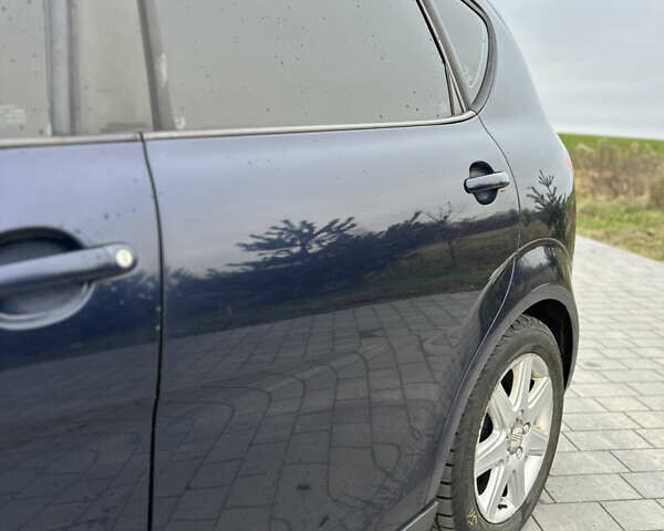 Синий Сеат Алтеа, объемом двигателя 1.9 л и пробегом 227 тыс. км за 5350 $, фото 8 на Automoto.ua