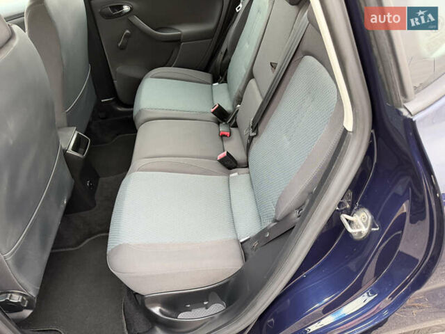 Синий Сеат Алтеа, объемом двигателя 1.6 л и пробегом 223 тыс. км за 6777 $, фото 55 на Automoto.ua