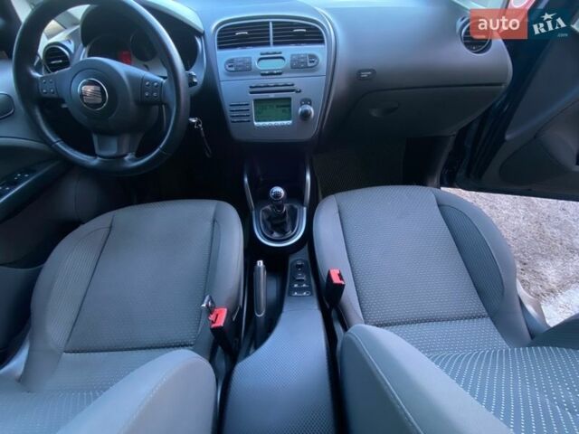 Синій Сеат Altea, об'ємом двигуна 1.8 л та пробігом 210 тис. км за 6400 $, фото 15 на Automoto.ua