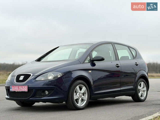 Синий Сеат Алтеа, объемом двигателя 1.6 л и пробегом 223 тыс. км за 6777 $, фото 3 на Automoto.ua