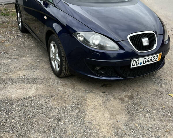 Синий Сеат Алтеа, объемом двигателя 1.6 л и пробегом 222 тыс. км за 6400 $, фото 2 на Automoto.ua