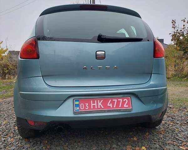 Синий Сеат Алтеа, объемом двигателя 1.6 л и пробегом 222 тыс. км за 5700 $, фото 5 на Automoto.ua