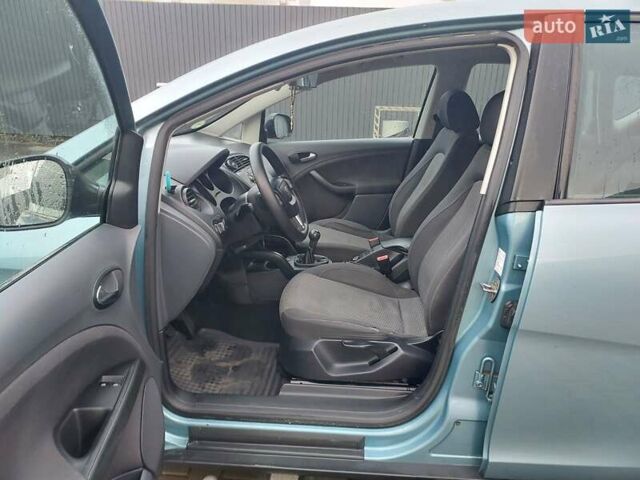 Синий Сеат Алтеа, объемом двигателя 1.6 л и пробегом 223 тыс. км за 5700 $, фото 19 на Automoto.ua