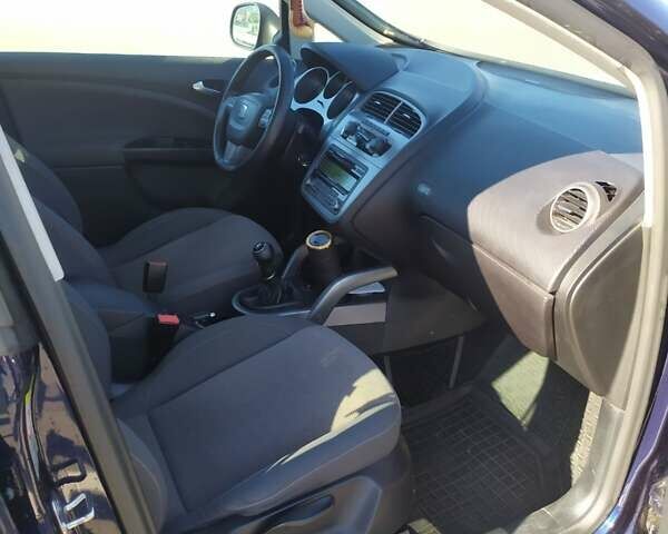 Синий Сеат Алтеа, объемом двигателя 1.2 л и пробегом 164 тыс. км за 6500 $, фото 12 на Automoto.ua