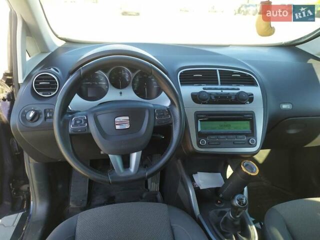 Синий Сеат Алтеа, объемом двигателя 1.2 л и пробегом 164 тыс. км за 6500 $, фото 7 на Automoto.ua