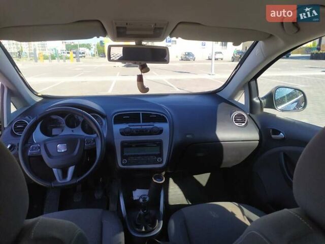 Синий Сеат Алтеа, объемом двигателя 1.2 л и пробегом 153 тыс. км за 6500 $, фото 13 на Automoto.ua