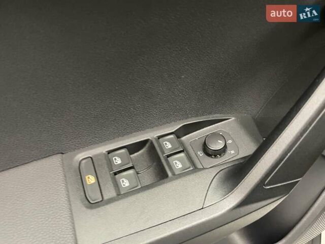Білий Сеат Arona, об'ємом двигуна 1 л та пробігом 58 тис. км за 16786 $, фото 14 на Automoto.ua