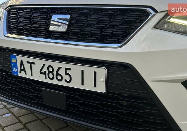 Білий Сеат Arona, об'ємом двигуна 1 л та пробігом 161 тис. км за 9950 $, фото 28 на Automoto.ua