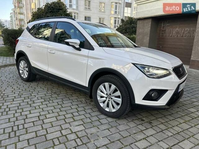 Білий Сеат Arona, об'ємом двигуна 1 л та пробігом 161 тис. км за 9950 $, фото 21 на Automoto.ua