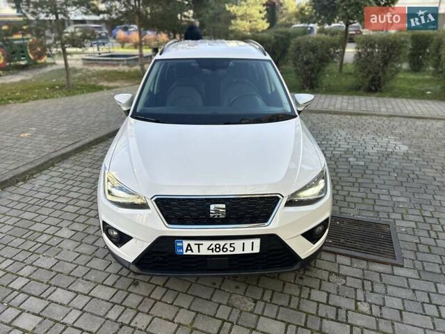 Білий Сеат Arona, об'ємом двигуна 1 л та пробігом 161 тис. км за 9950 $, фото 23 на Automoto.ua