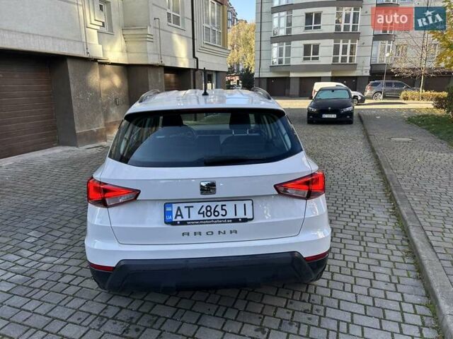 Білий Сеат Arona, об'ємом двигуна 1 л та пробігом 161 тис. км за 9950 $, фото 16 на Automoto.ua