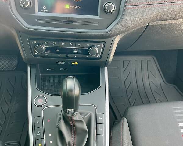 Білий Сеат Arona, об'ємом двигуна 1 л та пробігом 42 тис. км за 18000 $, фото 16 на Automoto.ua