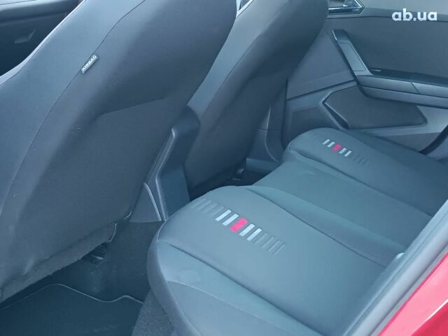 Красный Сеат Arona, объемом двигателя 1 л и пробегом 106 тыс. км за 15850 $, фото 32 на Automoto.ua