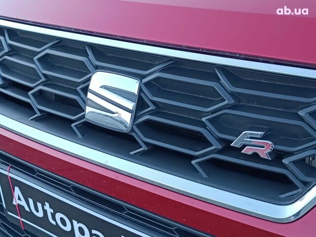 Красный Сеат Arona, объемом двигателя 1 л и пробегом 106 тыс. км за 15850 $, фото 16 на Automoto.ua