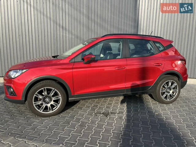 Красный Сеат Arona, объемом двигателя 1 л и пробегом 60 тыс. км за 16500 $, фото 7 на Automoto.ua