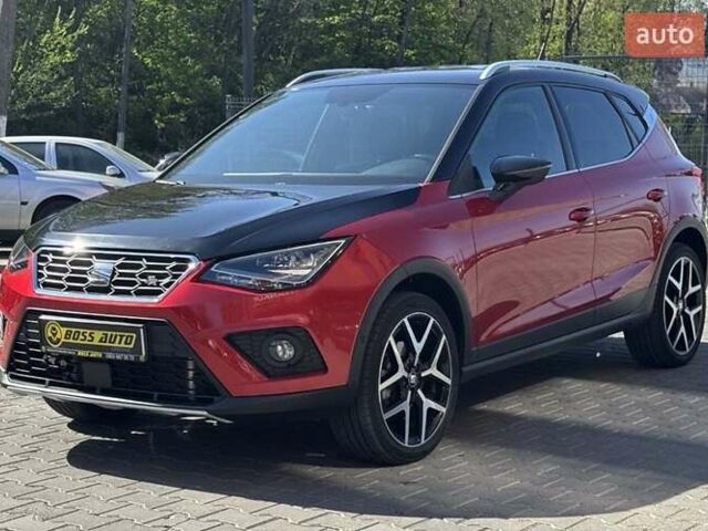 Красный Сеат Arona, объемом двигателя 1 л и пробегом 50 тыс. км за 15900 $, фото 2 на Automoto.ua