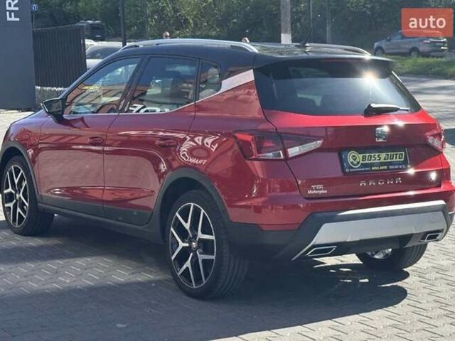 Красный Сеат Arona, объемом двигателя 1 л и пробегом 50 тыс. км за 15900 $, фото 3 на Automoto.ua