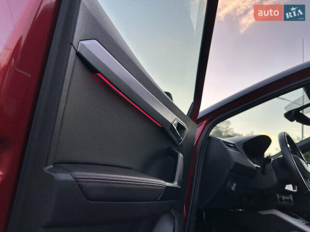 Красный Сеат Arona, объемом двигателя 1 л и пробегом 50 тыс. км за 15500 $, фото 48 на Automoto.ua