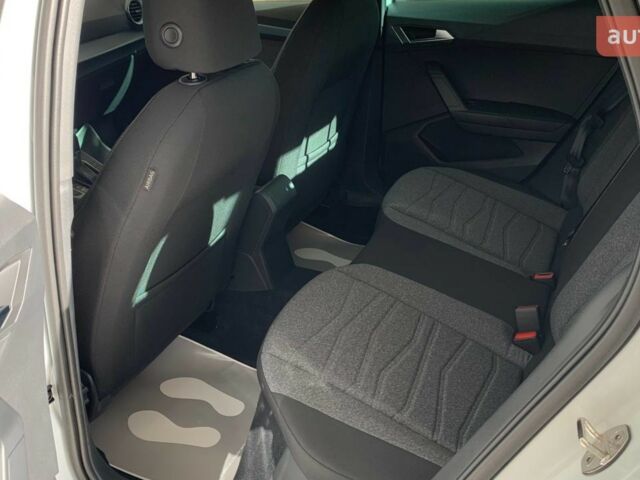 Сеат Arona, об'ємом двигуна 1.6 л та пробігом 0 тис. км за 25789 $, фото 34 на Automoto.ua