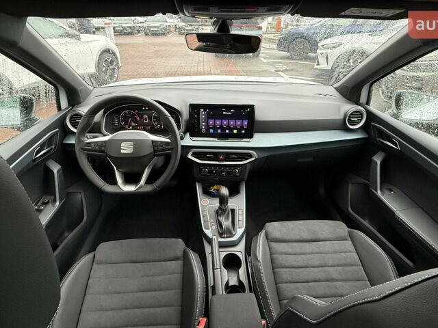 Сеат Arona 2025 года купить новое авто Сеат Arona 2025 года от официального дилера Автоцентр AUTO.RIA Сеат фото