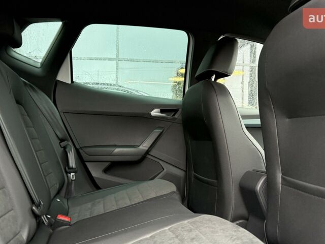 Сеат Arona 2025 года купить новое авто Сеат Arona 2025 года от официального дилера Автоцентр AUTO.RIA Сеат фото