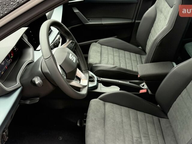 Сеат Arona 2025 года купить новое авто Сеат Arona 2025 года от официального дилера Автоцентр AUTO.RIA Сеат фото