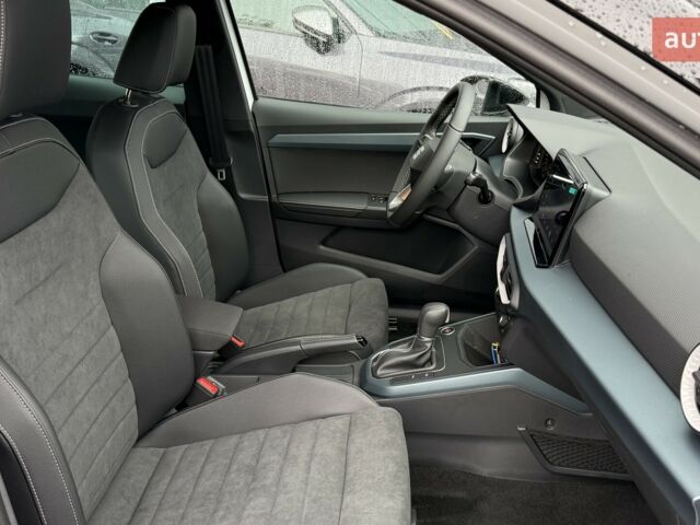 Сеат Arona 2025 года купить новое авто Сеат Arona 2025 года от официального дилера Автоцентр AUTO.RIA Сеат фото