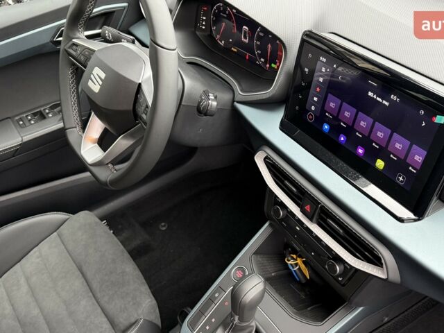 Сеат Arona 2025 года купить новое авто Сеат Arona 2025 года от официального дилера Автоцентр AUTO.RIA Сеат фото