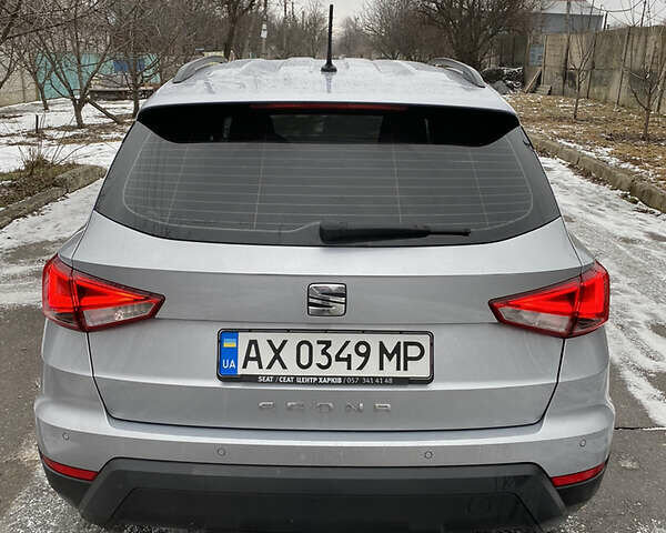 Сірий Сеат Arona, об'ємом двигуна 1 л та пробігом 38 тис. км за 14800 $, фото 5 на Automoto.ua