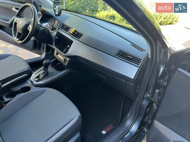 Сірий Сеат Arona, об'ємом двигуна 1 л та пробігом 37 тис. км за 14950 $, фото 39 на Automoto.ua