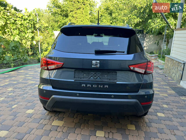 Сірий Сеат Arona, об'ємом двигуна 1 л та пробігом 37 тис. км за 14950 $, фото 3 на Automoto.ua