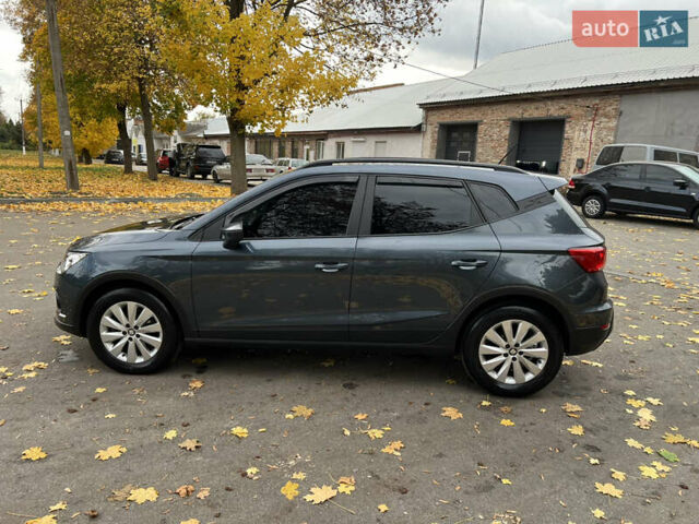 Сірий Сеат Arona, об'ємом двигуна 1 л та пробігом 37 тис. км за 14999 $, фото 4 на Automoto.ua