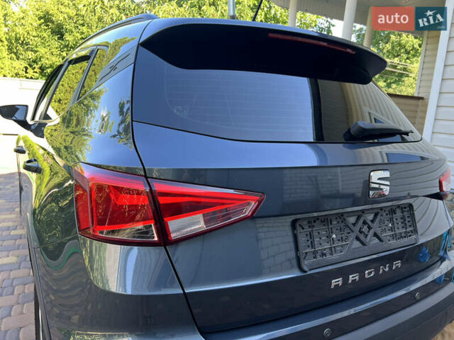 Сірий Сеат Arona, об'ємом двигуна 1 л та пробігом 37 тис. км за 14950 $, фото 16 на Automoto.ua
