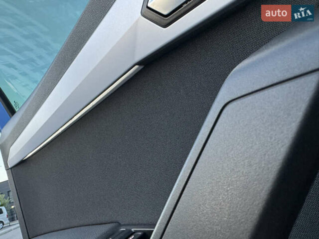 Синій Сеат Arona, об'ємом двигуна 1 л та пробігом 39 тис. км за 19990 $, фото 32 на Automoto.ua