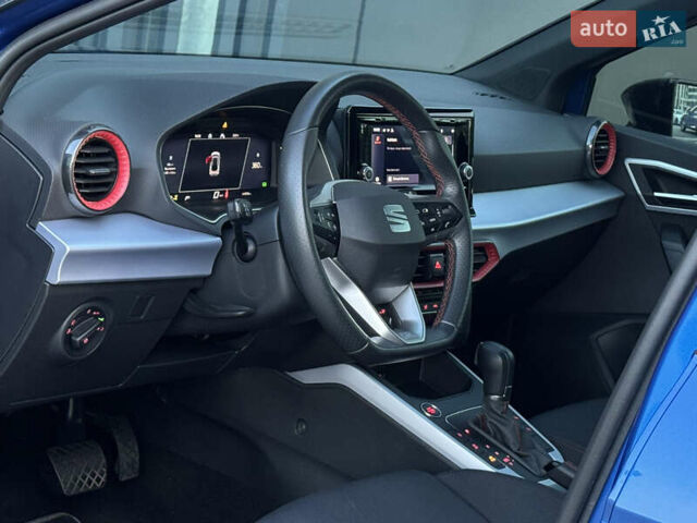 Синій Сеат Arona, об'ємом двигуна 1 л та пробігом 39 тис. км за 19990 $, фото 29 на Automoto.ua