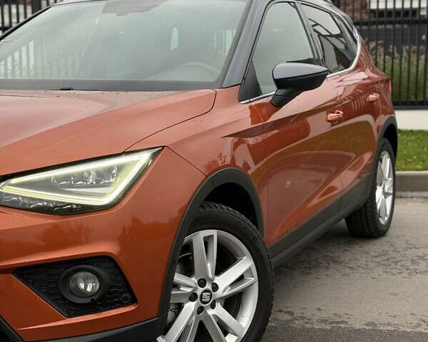 Оранжевый Сеат Arona, объемом двигателя 1 л и пробегом 43 тыс. км за 15999 $, фото 2 на Automoto.ua